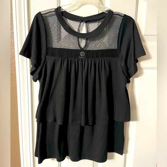 Black lace top - Picture 1 of 3